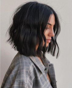 Modern Pixie, Aline Bob, Line Bob Haircut, Modern Short Hairstyles, Short Black Hair, Hot Haircuts, Hairstyles For, Bob Haircuts For Women, Chic Hairstyles