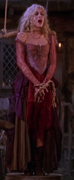 Hocus Pocus Dress To Impress, Sarah Hocus Pocus, Sarah Sanderson Hocus Pocus, Sanderson Sisters Costumes, Hocus Pocus Halloween Costumes, Sarah Sanderson Costume, Hermanas Sanderson, Hocus Pocus Costume, Hocus Pocus Movie