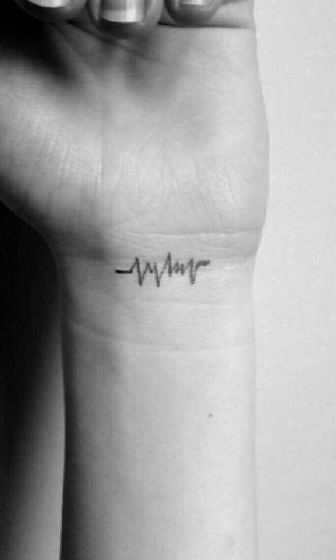 Heart Beat Tattoo, Tattoo Spine, Heartbeat Tattoo, Mom Tattoo, Spine Tattoos, Tattoo S, Heart Beat, By Myself, Daily Reminder