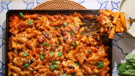 Sheet Pan Baked Pasta alla Norma – Giadzy Sheet Pan Pasta, Chicken Piccata Meatballs, Bread With Sour Cream, Aperol Drinks, Pan Pasta, Crispy Eggplant, Spaghetti Salad, Homemade Flatbread, Healthy Pizza Recipes