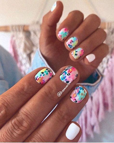 Easter Nails Ideas, French Nail Art Designs, Easter Nails Acrylic, Nails Ideas 2023, Artsy Nails, Nails 23, Mani Monday, Summer Nails 2023, August Nails