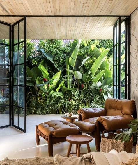 Eco Design Interior, Tropical Interior Design, Tropical House Design, Cozy Loft, Tropical Interior, Tropical Architecture, Deck Designs Backyard, Green Architecture, Tropical House