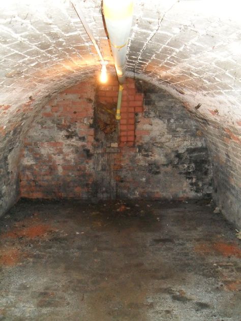 Leeds Basement Conversion - Damp Barrel Vaulted Basement To Additional Bathroom Before Cellar Conversion Ideas, Bathroom Conversion, French Townhouse, Cellar Conversion, Small Basement Design, Small Basement Bathroom, Basement Systems, Basement Bathroom Design, Basement Conversion