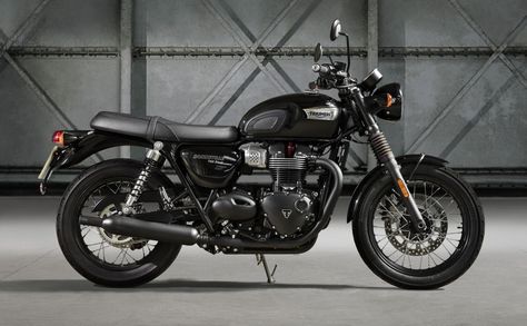 Triumph Bonneville T100 Black Triumph T100 Bonneville, Triumph T120 Bonneville, Triumph Thruxton 900, Triumph Street Scrambler, Triumph Moto, Triumph T100, Triumph Bonneville T120, Moto Triumph, Triumph Cafe Racer