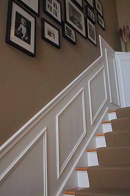 Moulding On Staircase Wall, Staircase Moulding, Stairway Wainscoting, Wall Paneling Makeover, Staircase Molding, Foyer Makeover, Wainscoting Staircase, Stair Paneling, Drawing Room Ceiling Design