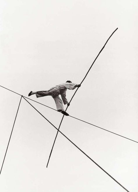 Lagny, 1959 by Izis Bidermanas Tightrope Walker, Robert Doisneau, Foto Art, The Last Airbender, Black And White Photography, Fine Art Photography, Circus, Photo Art, Opera