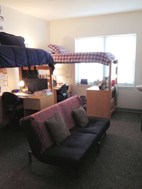 Spacious dorm in Sherley at TCU Ecu Dorm Room Ideas, Spacious Dorm Room, Tcu Dorm Room Ideas, Triple Dorm, Troy University Dorm Room, Tcu Dorm, Ucla Triple Dorm, Teen Bedroom Inspiration, Dorm Room Layouts