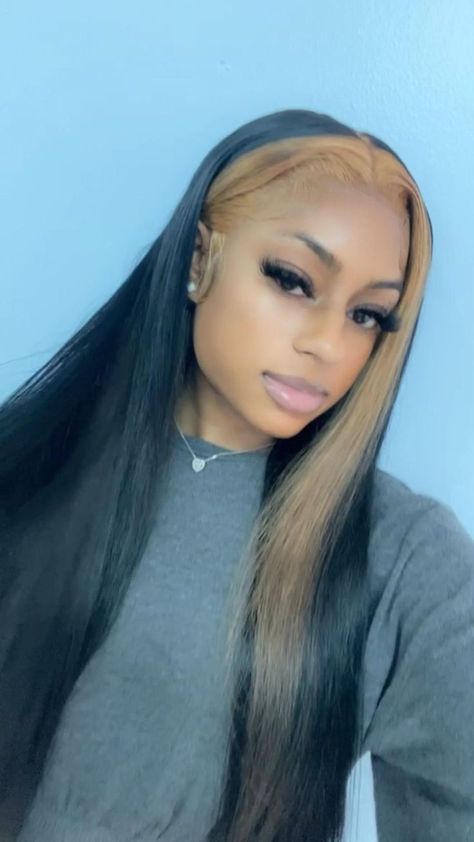 Straight Weave Hairstyles Middle Part, Weave Hairstyles Middle Part, Hairstyles Middle Part, Hair Styles Straight, Front Lace Wigs, Middle Hair, Skunk Stripe, Straight Weave, Girl Hair Colors