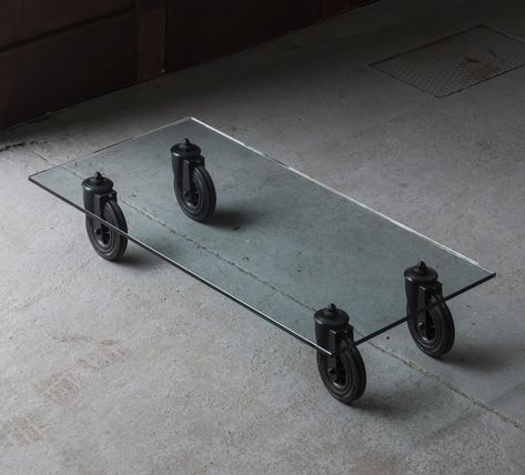 Listed on VNTG.com: Glass coffee table on wheel by Gae Aulenti for Fontana Arte, Italy 1980's | #vntg #vintage Coffee Table On Wheels, Table On Wheels, Gae Aulenti, Coffee Table With Wheels, Glass Coffee Table, Vintage Design, Table Desk, Table Design, Vintage Designs