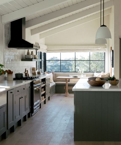 This Kitchen Redesign Is One You Have To See To Believe | Jenni Kayne Jenni Kayne Ranch, Ranch Kitchen, California Ranch, Kitchen Layout Plans, Minimal Kitchen, House Vibes, Farm Lifestyle, Kitchen Redesign, Kitchen Transformation