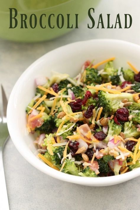 Salad Broccoli, Corn Salad Recipes, Broccoli Salad Recipe, Six Sisters Stuff, Whole 30 Breakfast, Six Sisters, Fresh Broccoli, Main Dish Salads, Best Side Dishes