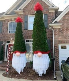 EPBOT: An Interesting Mix Of "Holiday" And "Mildly Horrifying" Tree Gnomes, Jul Diy, Decoration Vitrine, Holiday Activities For Kids, Flocked Christmas Trees Decorated, Outdoor Christmas Tree, Candy Land Christmas Decorations Outdoor, Diy Tree, Gnomes Diy