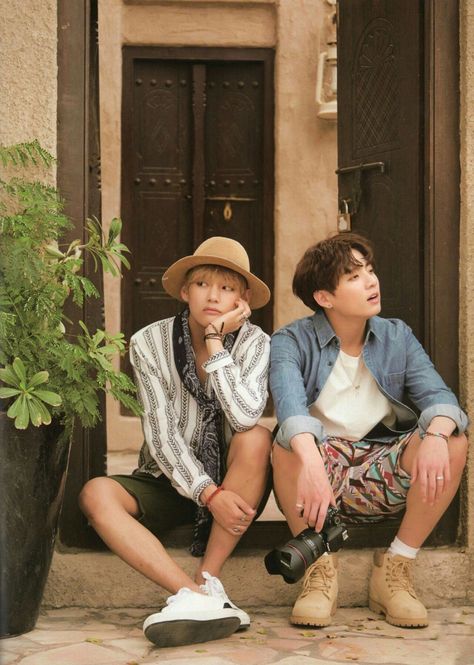 Bts Summer Package 2016, Taekook Wallpaper, Bts Summer Package, Dancing On My Own, Bts Vkook, Taehyung Photoshoot, Kim Taehyung Wallpaper, Fan Fiction, Bts Members