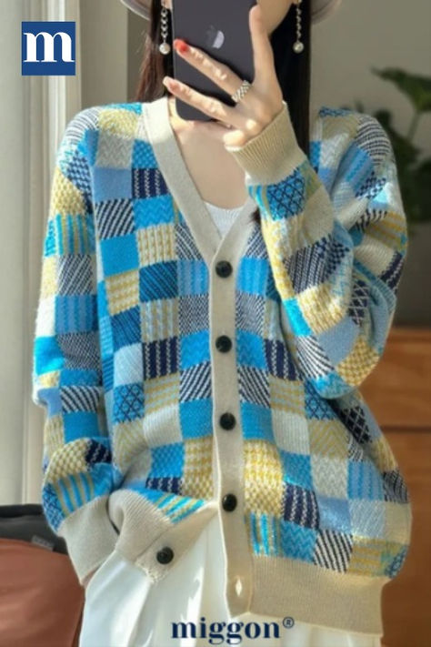 Chic Checkered Cardigan: Perfect for Cozy Fall Outfits Women Cashmere Sweater, Checkered Cardigan, Colorful Cardigan, Popular Clothing, Cozy Fall Outfits, Colored Cardigans, Cashmere Sweater Women, Fashion Wishlist, Popular Outfits