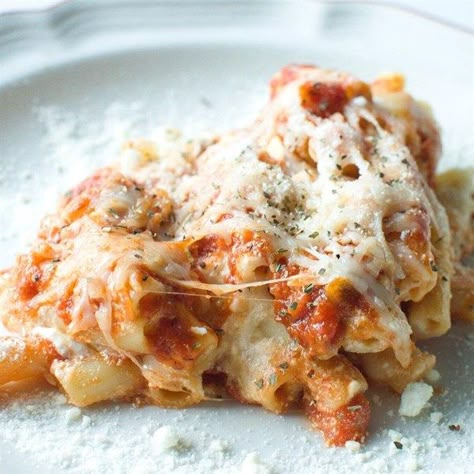 Baked Ziti with Sausage | "This is quite possibly the one thing that I am constantly asked to make. This is a ziti with a lot of flavor." Ziti With Sausage, Ricotta Pasta Recipes, Weeknight Casseroles, Baked Ziti With Sausage, Italian Sausage Pasta, Ricotta Pasta, Best Italian Recipes, Baked Ziti, Sausage Recipes