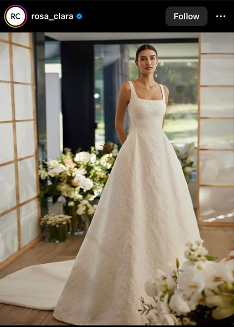 Subtle Princess Wedding Dresses, Wedding Dresses Structured, Wedding Dress Simple A Line, Wedding Dress Classy Elegant, Aline Square Neck Wedding Dress, French Wedding Dress Vintage, Classic Minimalist Wedding Dress, A Line Square Neck Wedding Dress, Classy Simple Wedding Dress