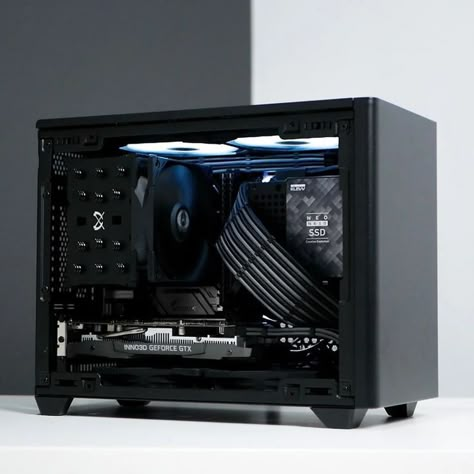 Itx Build, Diy Pc Case, Sff Pc, Custom Computer Case, Itx Pc, Pc Tower, Build A Pc, Computer Build, Custom Computer