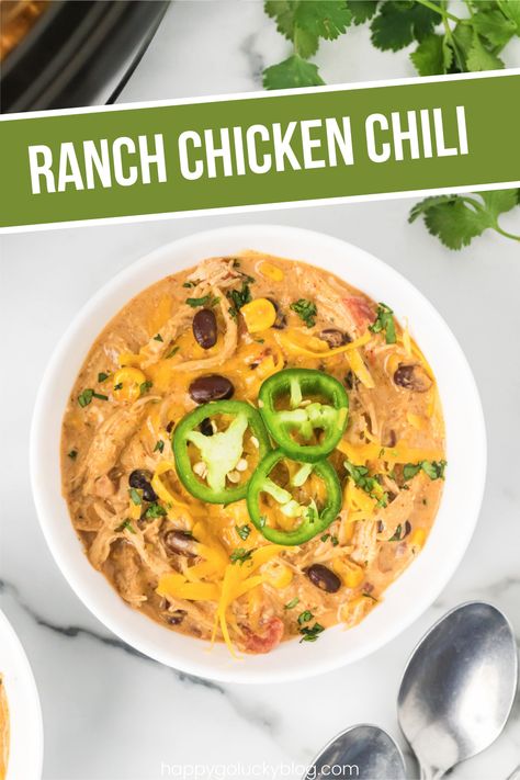 Taco Ranch Chicken Chili, Ranch Chili Recipe, Ranch Chicken Chili, Slow Cooker Ranch Chicken, Dinner Ideas Slow Cooker, Weekend Recipes Dinner, Creamy Chicken Chili, Slow Cooker Easy, Delicious Chili Recipe