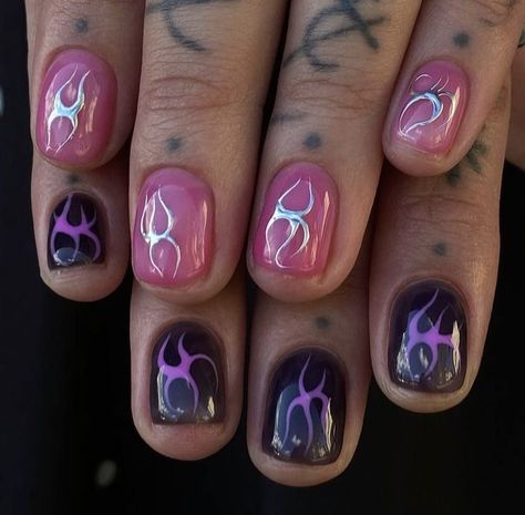 Short Nails Ideas Purple, Short Alt Nails, Grunge Nails Short, Short Natural Nail Designs, Purple Gel Nails Ideas, Nail Master, Mens Nails, Retro Nails, Punk Nails