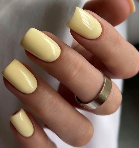 May Square Nails, Light Yellow Nails Short, Yellow Gel Manicure, Soft Yellow Nails, Light Yellow Nails, Yellow Gel Nails, Yellow Manicure, Remove Acrylic Nails, Yellow Nail