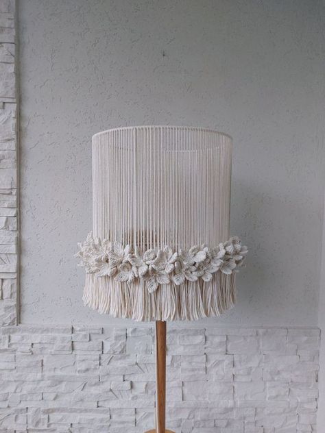 White Flowers Fringe Lampshade for Floor Lamp Unusual Macrame Chandelier Table Lamp Shade Boho Lighting Cottagecore Decor Floral Lamp - Etsy Pakistan Woven Lampshade Diy, Macrame Table Lamp, Fringe Lampshade, Chandelier Table, Macrame Light, Macrame Lamp Shade, Macrame Chandelier, Floral Lamp, Floral Lampshade