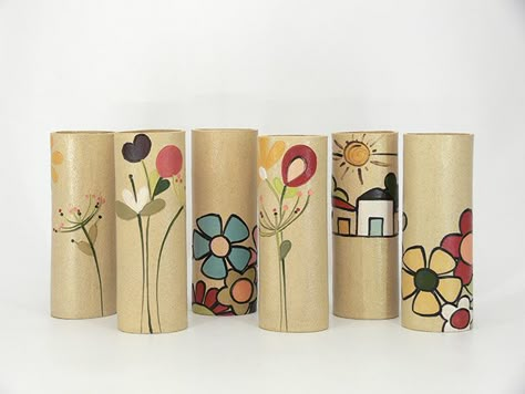 Canisters Diy, Bamboo Diy, Bamboo House Design, Painted Bamboo, Bamboo Decor, Indian Home Interior, Bamboo Art, Bamboo House, Bamboo Crafts