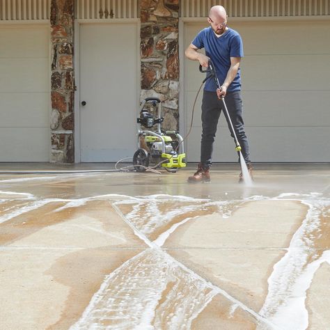 My First Time Pressure Washing a Driveway Cleaning Concrete Driveway, Pressure Washing Tips, Best Pressure Washer, Fridge Repair, Clean Concrete, Large Driveway, Refrigerator Repair, Diy Garage Door, Pressure Washers