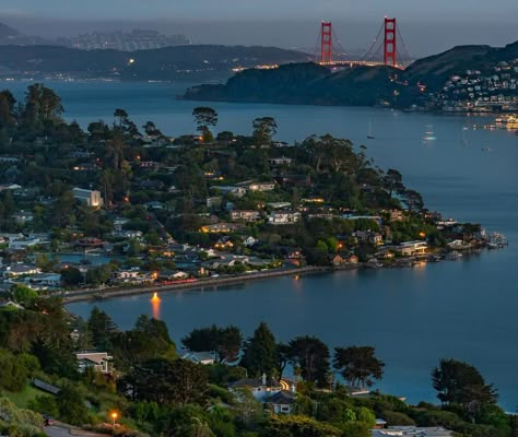 Eric Thurber on Instagram: “Blue hour over Tiburon last weekend, conditions were great. . . . #sanfrancisco #sfgate #sanfranciscobay #california #sanfranciscolove…” California Bay Area Aesthetic, Tiburon California, Pretty City, The Golden Gate Bridge, California Dreaming, Blue Hour, The Bay Area, Future Travel, City Aesthetic