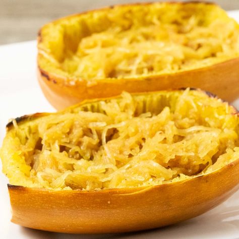 This easy baked Spaghetti Squash with Brown Sugar is paired with butter and cinnamon to create a sweet squash flavor with a satisfying crunch perfect for fall. Recipe at https://zonacooks.com/spaghetti-squash-brown-sugar/ Shrimp Zucchini Recipes, Chicken Zucchini Bake, Garlic Zucchini, Easy Baked Spaghetti, Easy Butternut Squash, Brown Sugar Recipes, Baked Spaghetti Squash, Meatless Main Dishes, Spaghetti Squash Recipes