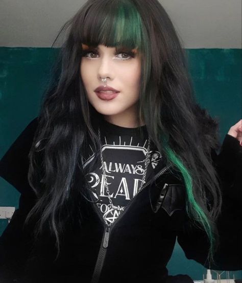 Dark Green Hair With Bangs, Split Color Bangs, Black Hair With Colored Bangs, Black Hair With Green Streaks, Purple Bangs, Black And Green Hair, Fox Hair Dye, Black Hair Bangs, Arctic Fox Hair Dye