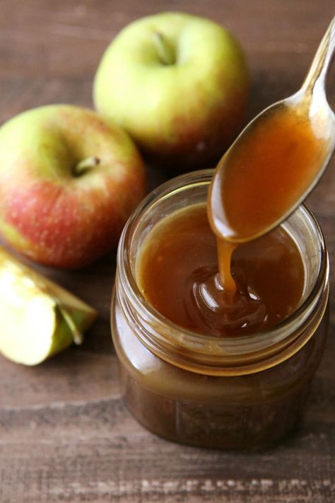 Apple Cider Caramel Sauce - Completely Delicious Easy Homemade Caramel Sauce, Easy Caramel Sauce, Easy Homemade Caramel, Hp Sauce, Apple Galette, Easy Caramel, Homemade Apple Cider, Apple Cider Caramels, Sweet Sauces