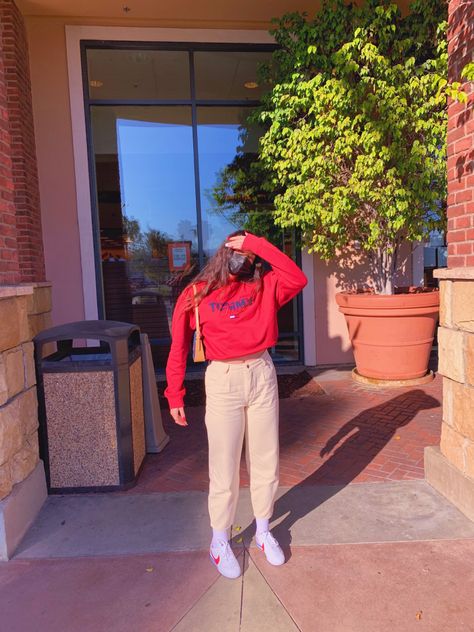 super cute red tommy crewneck and creme pants/nike cortez Pants Nike, Trendy Outfit, Girl Fits, Nike Cortez, Trendy Outfits, Cool Girl, Khaki Pants, Super Cute, Crew Neck