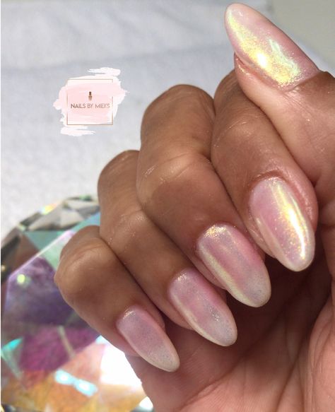 Iridescent Dip Nails, Nude Iridescent Nails, Iredesant Nails Pink, Pink Irredescent Nails, Irridescent Nails Pink, Pink Opal Nails, White Iridescent Nails, Pink Iridescent Nails, Chrome Nude Nails