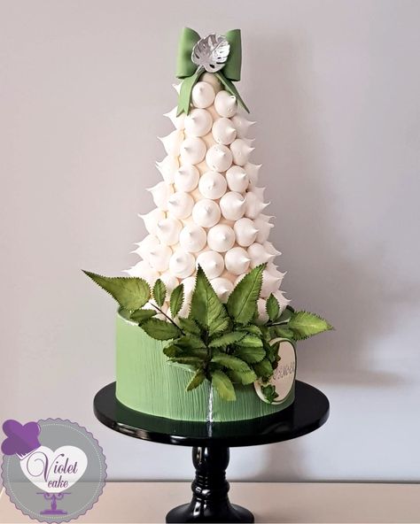 Eclair Tower, Natural Wedding, Eclairs, Nature Wedding, Shop Display, Macarons, Tower, Mint, Green