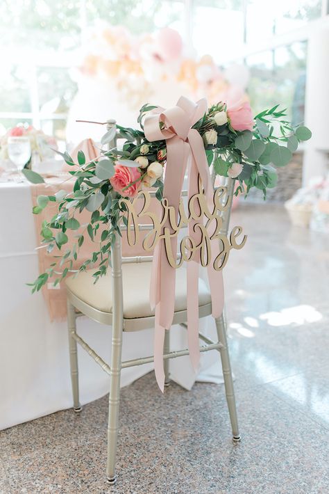 Blush And Gold Bridal Shower Decor, Floral Bridal Shower Decorations Photo Backdrops, Bridal Party Luncheon Ideas, Paper Flower Bridal Shower Decor, Dusty Pink Bridal Shower Decor, Bridal Shower Shades Of Pink, Bridal Shower Entry Table Ideas, Pink Bridal Shower Dessert Table, Bridal Shower Dessert Table Decorations