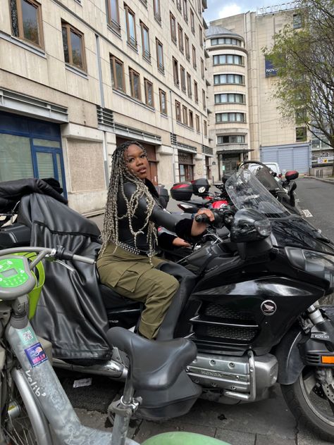 Biker core, shein, motorbike outfit, motorcycle, biker girl, biker aesthetic, green cargo pants, shades, black girl, blonde passion twist Black Bikers, Biker Girl Aesthetic Outfits, Female Biker Outfit, Girl Riding Motorcycle, Biker Girl Outfits, Female Biker, Girls Driving, Motorcycle Aesthetic, Biker Aesthetic