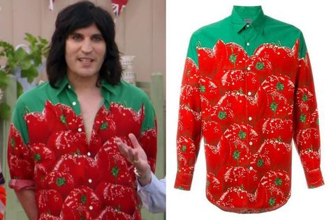 BAKE OFF Noel fielding will finally be back on our screens with the return of series 13 The Great British Bake Off. Noel is known eccentric personality, hair and fashion choices always have people talking – and he always outdoes himself. But where does the Great British Bake Off host get his incredible shirts from, […] Spice Girls Fancy Dress, Yellow Striped Shirt, White Floral Shirt, Pastel Shirt, Turquoise Shirt, The Great British Bake Off, Smiley Face Shirt, Noel Fielding, Black And White Comics