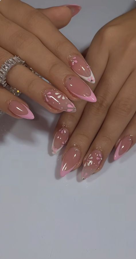 Nail Art Short Nails Simple, French Tips Green, Tan Skin Nails, Pink Nails With Gems, Acrylics Square, Nail Inspiration Blue, Purple Nails Glitter, Pink Gem Nails, Beginner Nails