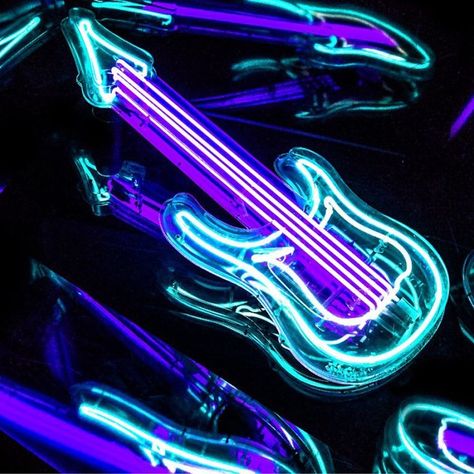 Turquoise and purple neon guitar, in fully enclosed guitar shaped acrylic case.#kemplondon #SteveEarle #neonguitar #neon #art #creative… Turquoise Neon Aesthetic, Neon Guitar, Turquoise Aesthetic, Light Fest, Neon Demon, Neon Typography, Glow Paint, Violet Aesthetic, Neon Quotes