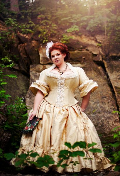 #romantic #plus #size #gown #dress #wedding #curvy #bride #vintage #renaissance #made in the #USA Victorian Style Dresses, Plus Size Victorian, Victorian Dress Pattern, Plus Size Steampunk, Victorian Steampunk Wedding, Steampunk Wedding Dress, Moda Steampunk, Victorian Wedding Dress, Victorian Fashion Dresses