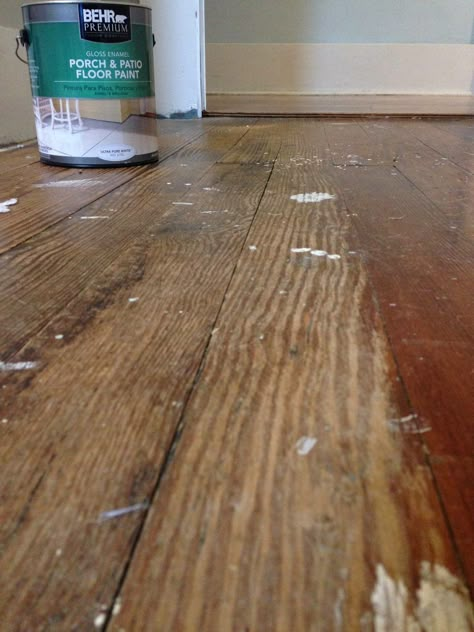 White Wash Floors Diy, Painted Plank Floors, Flooring Paint Ideas, Painted Wood Bathroom Floor, Painted Floors Wood Old Houses, Painted Wood Kitchen Floor, Paint Hardwood Floors Diy, Painted Cottage Floors, Painting Floors Wood