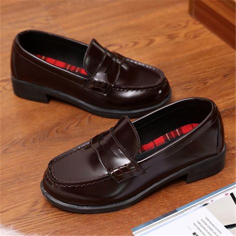 Japanese School Shoes, Japanese Shoes, Japanese College, Japan School, Uniform Shoes, Dream Castle, School Shoe, Boys School Shoes, School Uniform Fashion