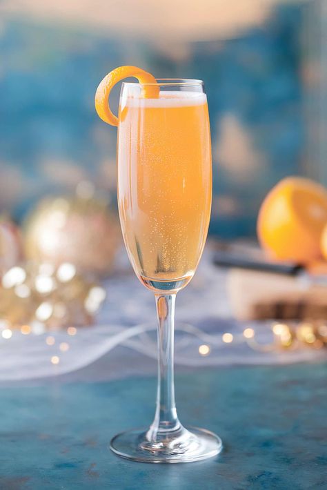 San Remo Champagne Cocktail Recipe – Mix That Drink Champagne Recipes Cocktails, Champagne Drinks, Best Champagne, Fresh Orange Juice, Creative Cocktails, After Dinner Drinks, Champagne Cocktails, Elegant Presentation, Orange Twist