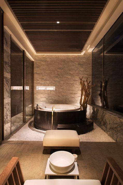 Hydromassage Bathroom, Room With Jacuzzi, Spa Jacuzzi Indoor, Hot Tub Decor, Hotel Room With Jacuzzi, Shenyang China, Tub Decor, Deco Spa, Jacuzzi Room