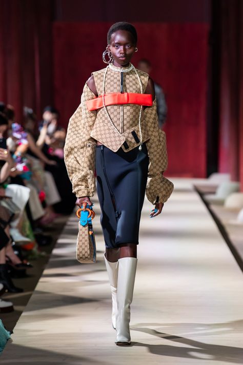 Gucci Cruise 2024 [PHOTOS] – WWD 2024 Fashion Show Collection, Gucci Ss24, Gucci 2024, Gucci Cruise, Day Clothes, Gucci Runway, Lux Fashion, Resort 2024, Couture Outfits