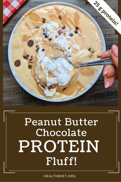 This delicious chocolate peanut butter protein fluff is so good, you'll think you are cheating on your diet! BONUS: 25 grams of protein per bowl! Peanut Butter Protein Dessert, Protein Wonder Whip, Cse Protein Recipes, Peanut Butter Protein Fluff, Protein Powder Fluff, High Volume Protein Fluff, Chocolate Peanut Butter Fluff, 1up Protein Recipes, Strawberry Protein Fluff