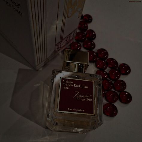 Bacarrat Rouge 540, Perfume Scents, Perfume Collection, Baccarat, Makeup Cosmetics, Scents, Makeup, Birthday, Make Up