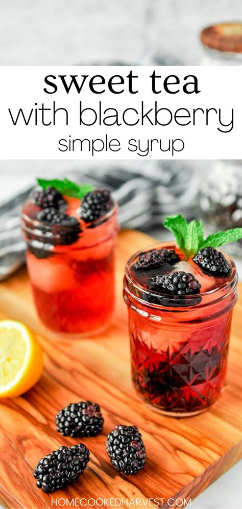 Blackberry Iced Tea is flavored with fresh, ripe blackberries and a sweet sugar syrup to give it the perfect amount of sweetness. This easy iced tea recipe only needs a few ingredients and is ready in no time. Blackberry sweet tea is the most refreshing, cool beverage to drink on those hot summer days. Flavored Sweet Tea, Sweet Tea Flavors, Blackberry Sweet Tea, Simple Syrup For Iced Tea, Blackberry Tea Recipe, Berry Tea Recipe, Easy Iced Tea Recipes, Homemade Sweet Tea, Blackberry Iced Tea