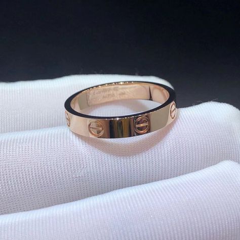 Best Quality Cartier Pure 18k Rose Gold LOVE Wedding Band Ring Cartier Love Band, Cartier Wedding Bands, Cartier Love Wedding Band, Bvlgari Bracelet, Bvlgari Necklace, Pink Gold Rings, Cartier Love Ring, Pure Gold Jewellery, Bvlgari Jewelry