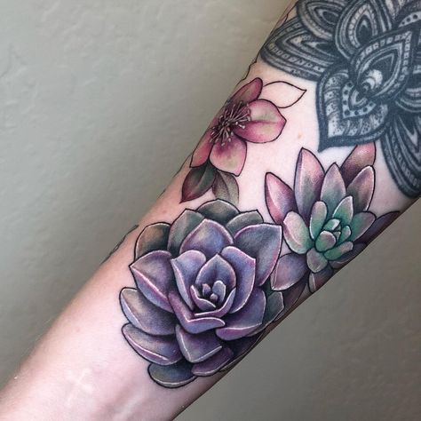 Traditional Tattoo Mandala, Floral Arm Tattoo, Succulent Tattoo, Floral Tattoo Shoulder, Floral Thigh Tattoos, Ancient Tattoo, Tattoo Mandala, Botanical Tattoo, Feather Tattoos